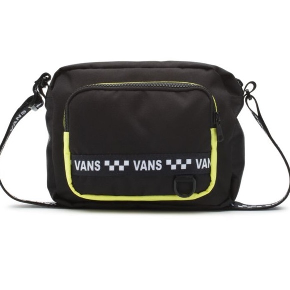 ❌FINAL PRICE❌ VANS VIP TOO CROSSBODY BAG - Picture 2 of 5